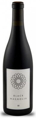 Black Magnolia - Pinot Noir 2021 (750ml) (750ml)